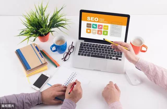 大众彩票welcome张翰给谈莉娜送了新婚祝福